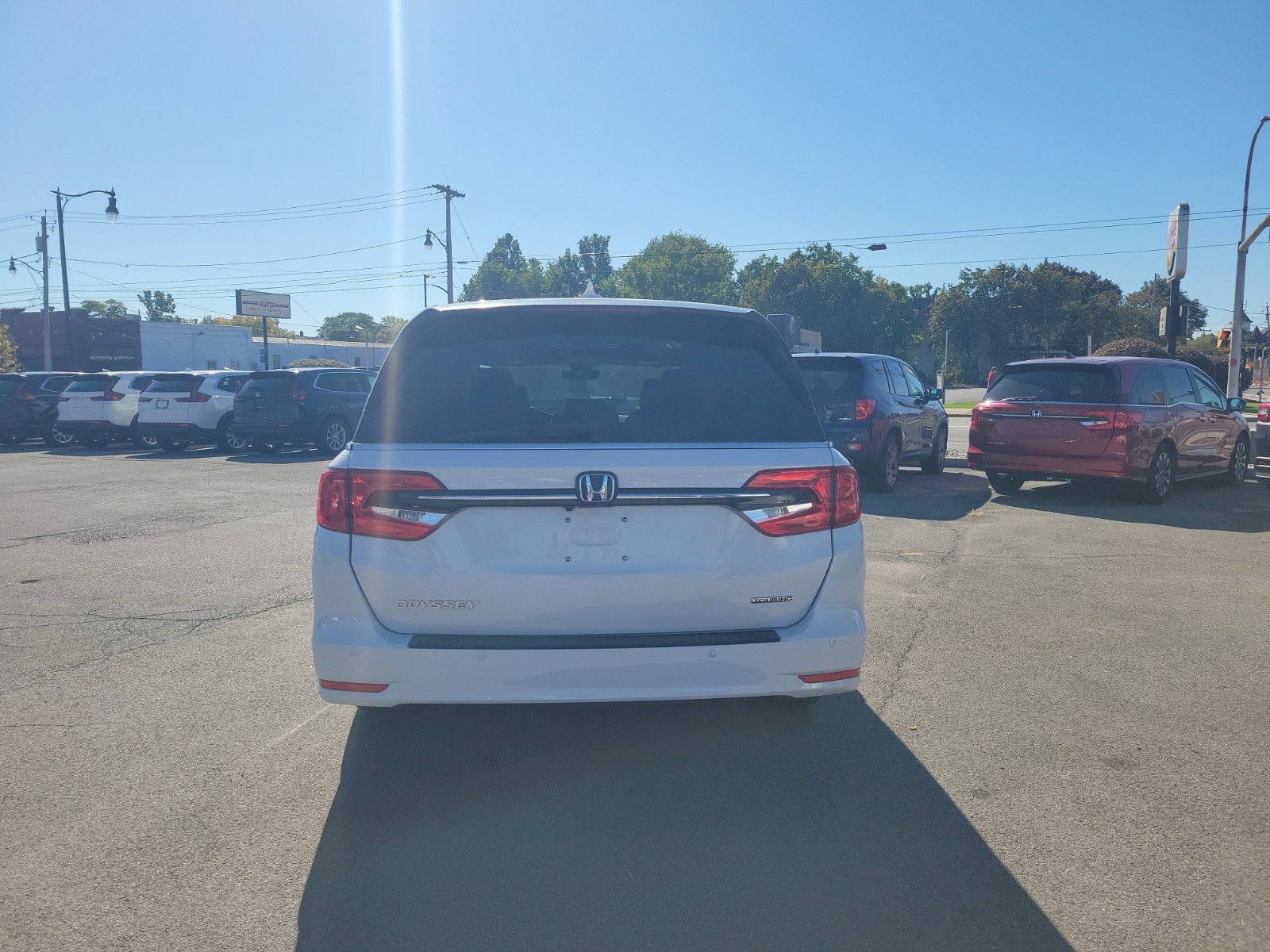 Used 2023 Honda Odyssey Touring image 4