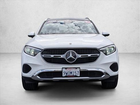 Certified 2026 Mercedes-Benz GLC 300 4MATIC image 2