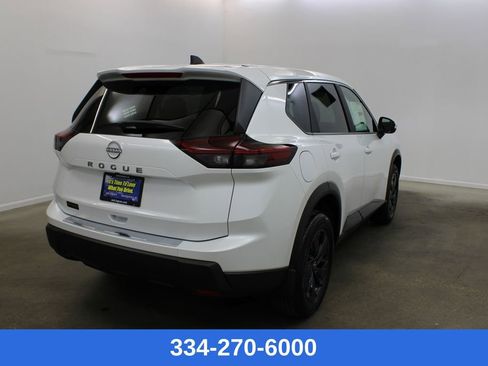 New 2026 Nissan Rogue SV w/ Cold Weather Package image 4