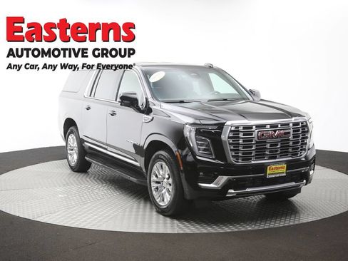 Used 2025 GMC Yukon XL Denali AWD/4WD image 53