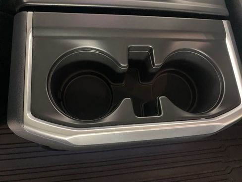 Used 2024 Ford F150 Raptor image 13