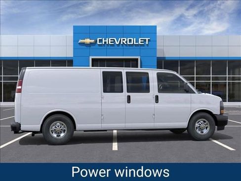 New 2026 Chevrolet Express 2500 Extended image 5