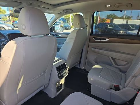 New 2026 Volkswagen Atlas SE image 14