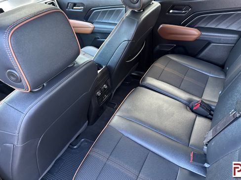 Certified 2024 GMC Canyon AT4 w/ Technology Package image 14