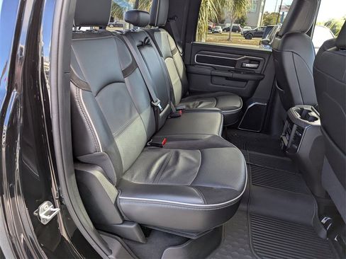 Used 2025 RAM 2500 Laramie w/ Sport Appearance Package image 33