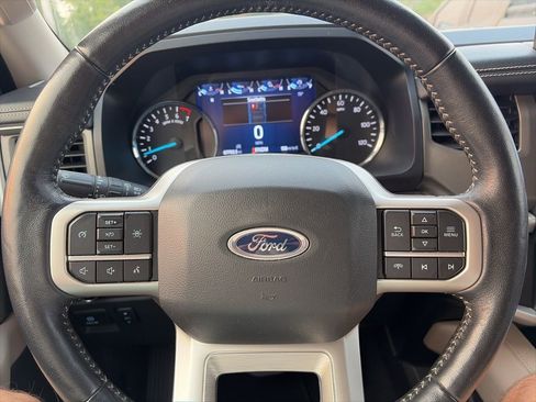 Used 2024 Ford Expedition Max XLT RWD image 19