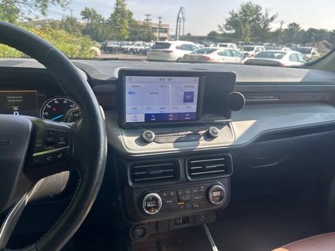 Used 2022 Ford Maverick Lariat w/ Lariat Luxury Package AWD/4WD image 13