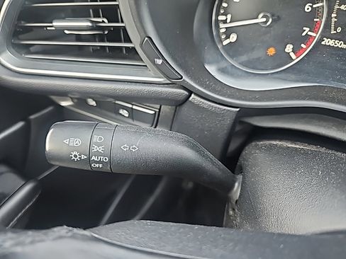 Used 2024 MAZDA CX-30 AWD 2.5 S w/ Select Sport Pkg image 9