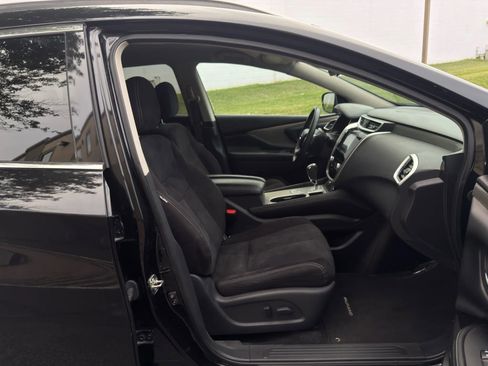 Used 2018 Nissan Murano SV image 22