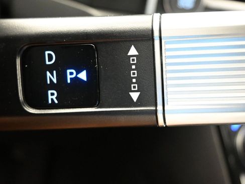 New 2026 Hyundai Santa Fe SE image 30