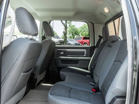 Used 2016 RAM 1500 Classic SLT w/ SLT Plus D←cor Group AWD/4WD image 24