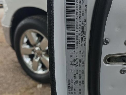 Used 2018 RAM 1500 Big Horn AWD/4WD image 19