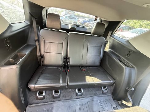 Used 2020 Chevrolet Traverse Premier w/ Redline Edition AWD/4WD image 32