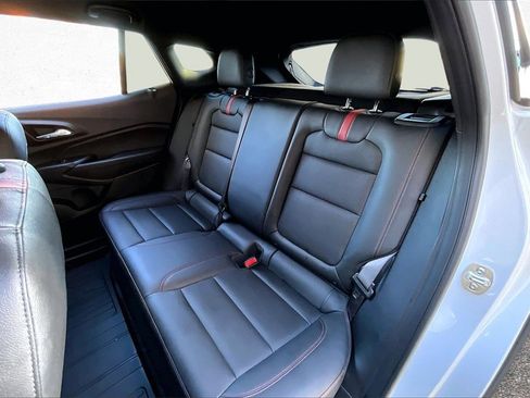 Used 2025 Chevrolet Trax RS w/ Driver Confidence Package image 20