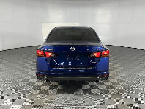 Used 2021 Nissan Altima 2.5 SR w/ SR Premium Package AWD/4WD image 39