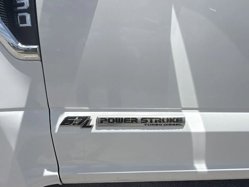 Used 2019 Ford F350 XL w/ Power Equipment Group AWD/4WD image 8