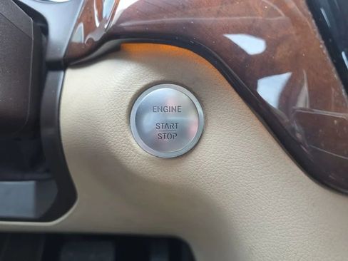 Used 2017 Mercedes-Benz GLS 450 4MATIC image 37