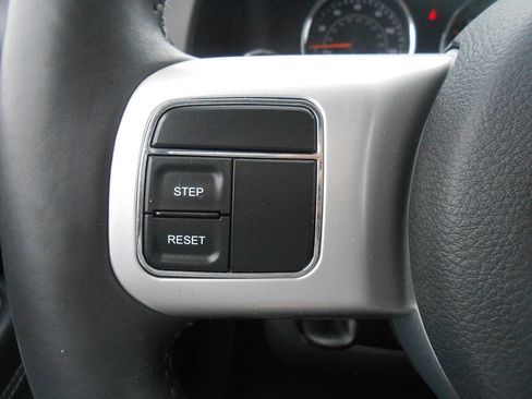 Used 2015 Jeep Compass High Altitude AWD/4WD image 16