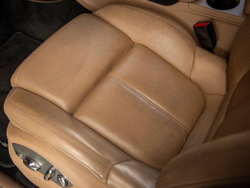 Certified 2020 Porsche Macan S AWD/4WD image 23