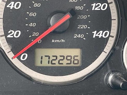 Used 2004 Honda CR-V EX image 38
