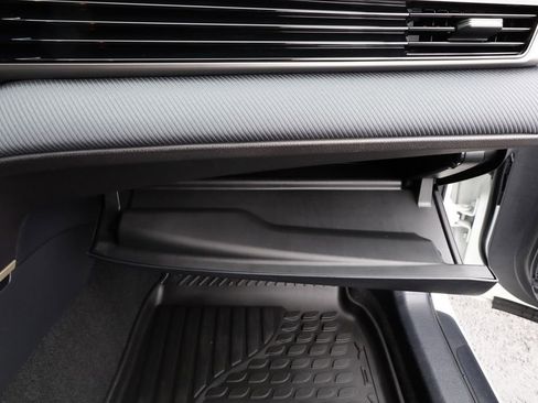 Certified 2025 Toyota Camry SE w/ Convenience Package FWD image 40
