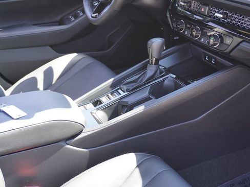 Used 2025 Honda Accord Sport image 15