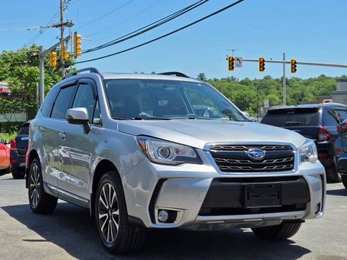 Used 2017 Subaru Forester 2.0XT Touring AWD/4WD image 7