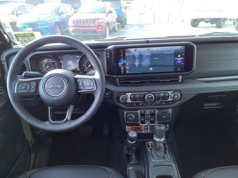 New 2025 Jeep Gladiator Rubicon image 12