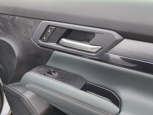 New 2026 GMC Terrain AT4 w/ Convenience Package III image 39