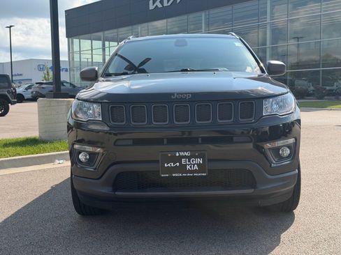 Used 2021 Jeep Compass Latitude AWD/4WD image 2