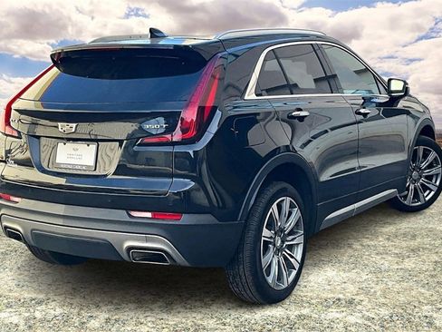 Certified 2023 Cadillac XT4 Premium Luxury w/ Cold Weather Package image 5