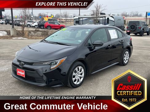 Used 2024 Toyota Corolla LE image 1