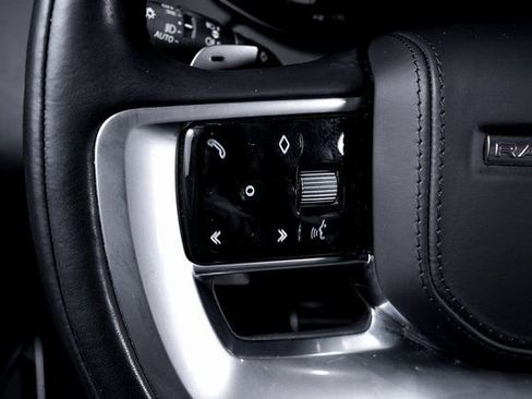 Used 2023 Land Rover Range Rover Long Wheelbase SE image 42