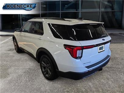 New 2026 Ford Explorer Active w/ Active Comfort Package