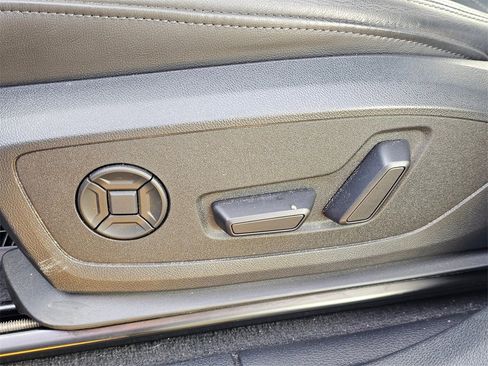 Used 2023 Audi Q3 2.0T Premium Plus w/ Premium Plus Package image 24