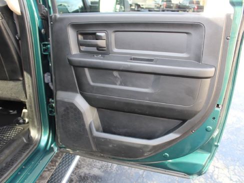 Used 2020 RAM 5500 Tradesman w/ Safety Group image 25