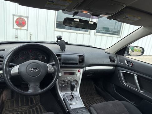 Used 2009 Subaru Outback 2.5i Special Edition AWD/4WD image 18