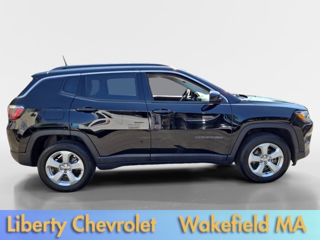 Used 2019 Jeep Compass Latitude w/ Popular Equipment Group AWD/4WD image 4