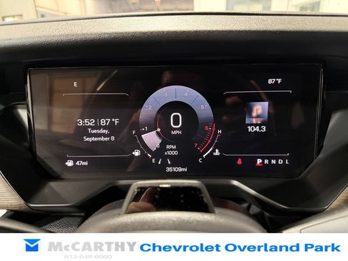 Used 2025 GMC Acadia Denali w/ Super Cruise Package FWD image 13
