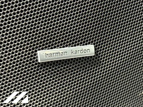 Used 2020 Subaru Forester Limited w/ Popular Package #3 image 21