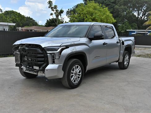 Used 2025 Toyota Tundra SR5 w/ SR5 Convenience Package RWD image 1