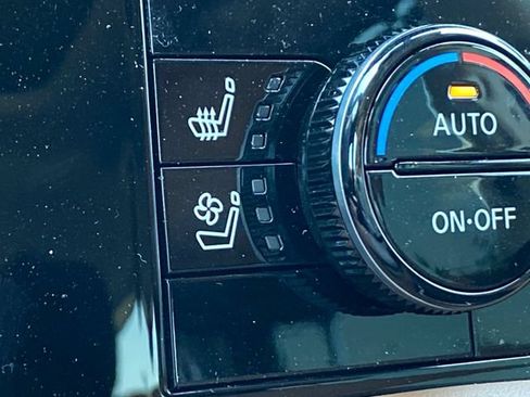 New 2026 Nissan Pathfinder Platinum AWD/4WD image 22