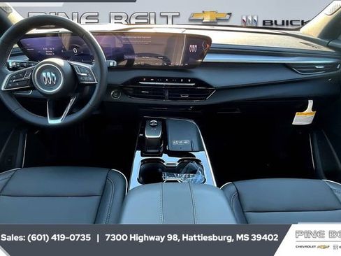 New 2026 Buick Enclave Preferred w/ Power Package image 9