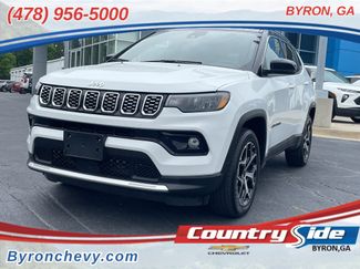 Used 2025 Jeep Compass Limited AWD/4WD video 1