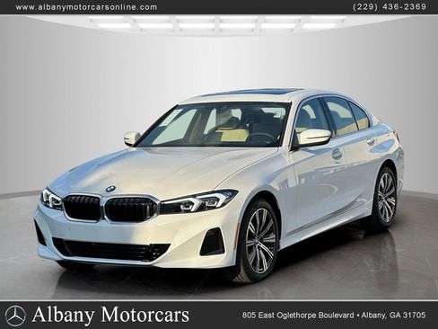 Used 2026 BMW 330i Sedan w/ Parking Assistance Package RWD image 1