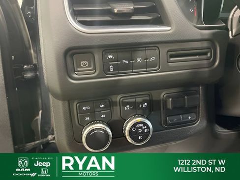 Used 2021 GMC Yukon SLT w/ SLT Luxury Plus Package AWD/4WD image 21