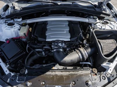 Used 2019 Chevrolet Camaro SS image 22