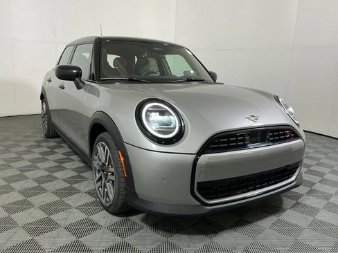 New 2026 MINI Cooper S FWD image 4