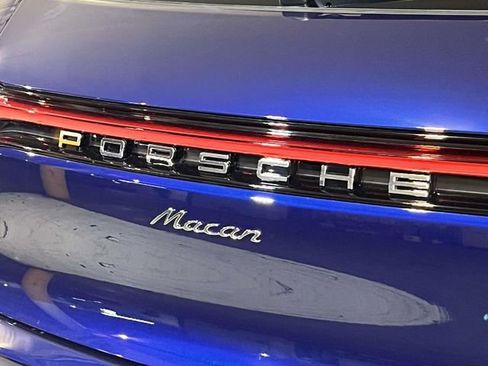New 2026 Porsche Macan AWD/4WD image 11