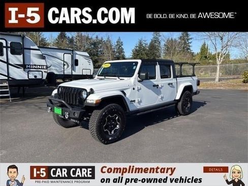 Used 2022 Jeep Gladiator Sport AWD/4WD image 1
